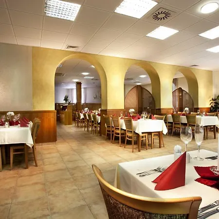 Hotel Akademie Olomouc 3*