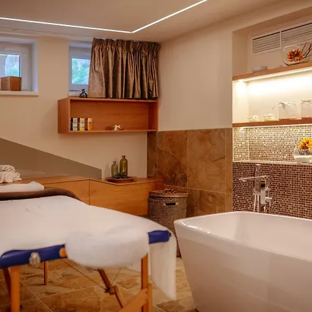 Ξενοδοχείο Hotel Akademie Olomouc Hrubá Voda