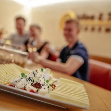 Ξενοδοχείο Hotel Akademie Olomouc 3*